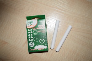 Мелки быспылевые треугольные белые КУРСИВ-01.Wt (10 штук) цена 240 ₽ Мелки быспылевые треугольные белые КУРСИВ-01.Wt (10 штук)