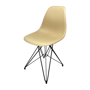 Стул Eames M кремовый