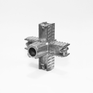 PR-RUS 4 \ Соединитель для труб primo rus 25х25 (5-ти сторонний) цена 184 ₽ PR-RUS 4 \ Соединитель для труб primo rus 25х25 (5-ти сторонний)