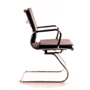 Nerey CF Экокожа Черный цена 11 790 ₽ Nerey CF Экокожа Черный