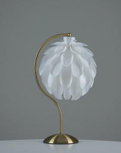 Лампа настольная Moderli V11012-T Flake цена 8 590 ₽ Лампа настольная Moderli V11012-T Flake