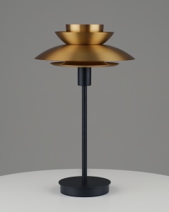 Лампа настольная Moderli V11298-1T Shaggy цена 6 990 ₽ Лампа настольная Moderli V11298-1T Shaggy